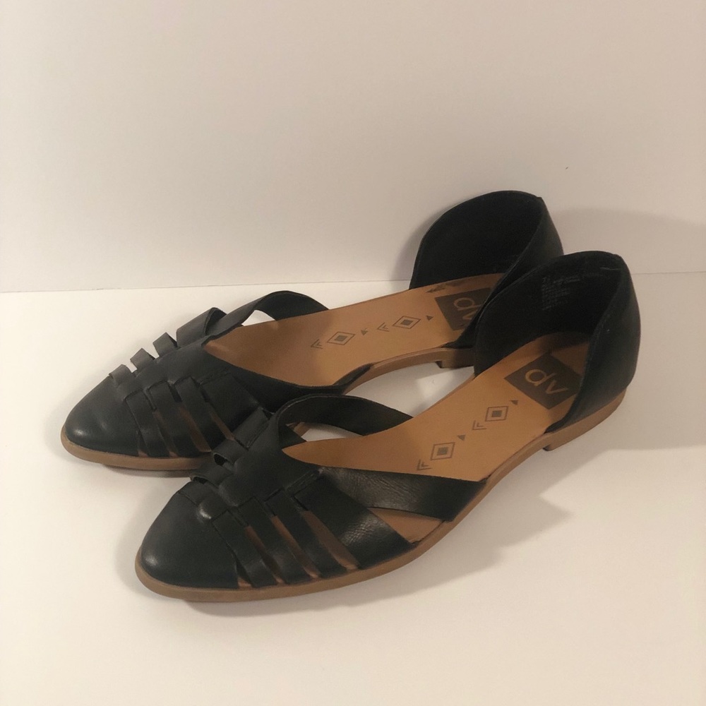 Basket toe flats